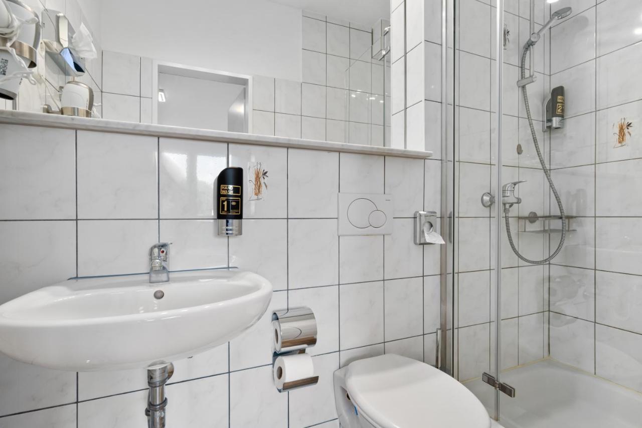 Apartment 4, Direkt Am Bahnhof Аахен Екстер'єр фото